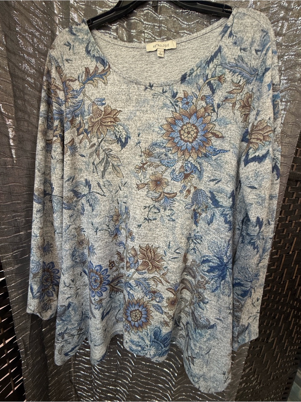 Astrologie Grey Floral Long-Sleeve Knit Top - Size Large